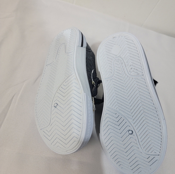 Papos Daisy Chambray Mary Jane Sneakers Toddler size 5 - Picture 3 of 4